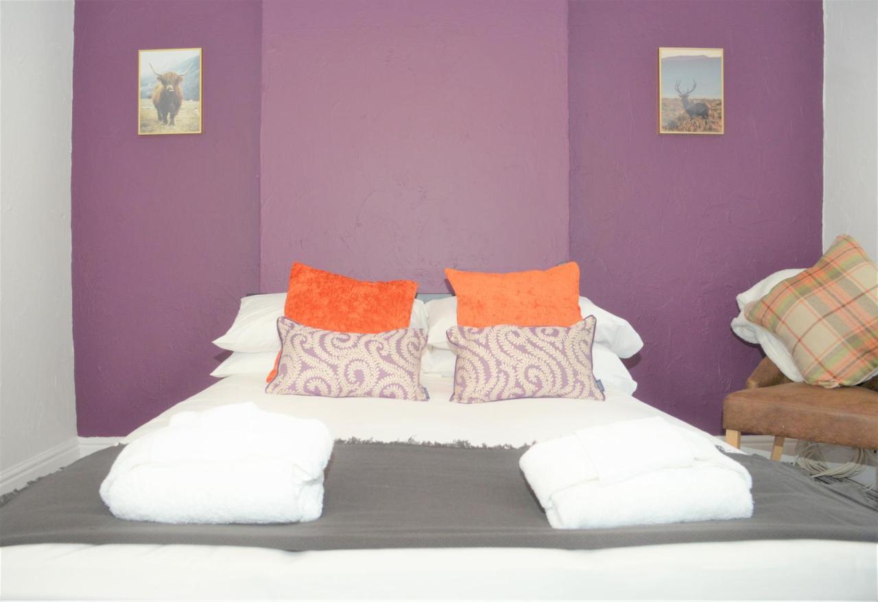 Florence House Villa เร็กซ์แฮม ภายนอก รูปภาพ