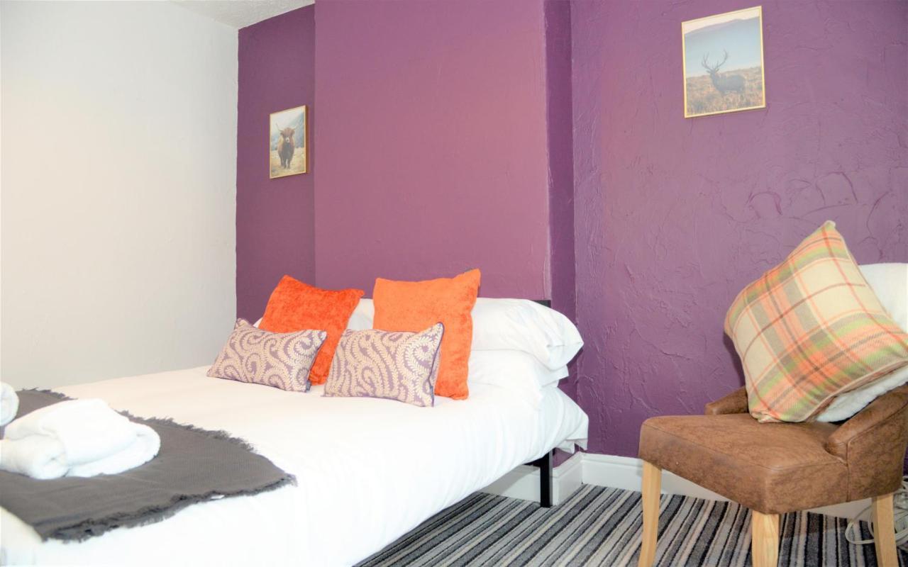 Florence House Villa เร็กซ์แฮม ภายนอก รูปภาพ
